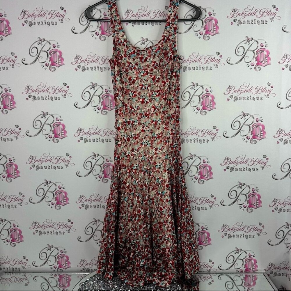 Suzy Shier dress stretchy zip up back Red and Black Floral Maxi Dress